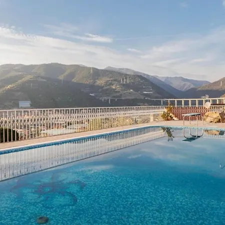 M - Pool&panorama Villa Castellaro (Liguria)